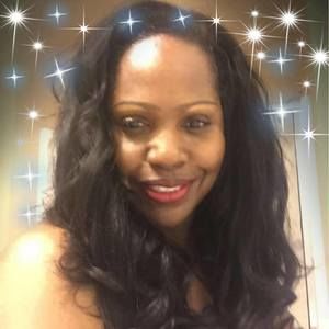 Meet your Posher, Maxine